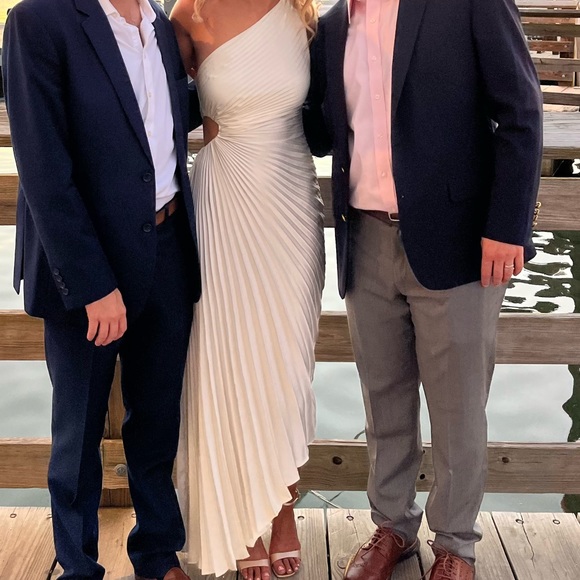 ALC - DELFINA ASYMMETRICAL PLEATED DRESS SIZE 0 - Picture 2 of 2